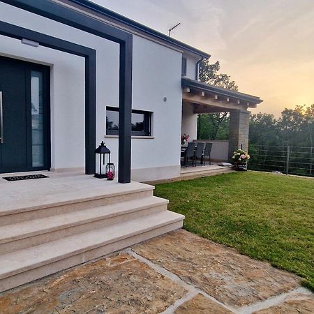 מוטובון Rokvilla מראה חיצוני תמונה