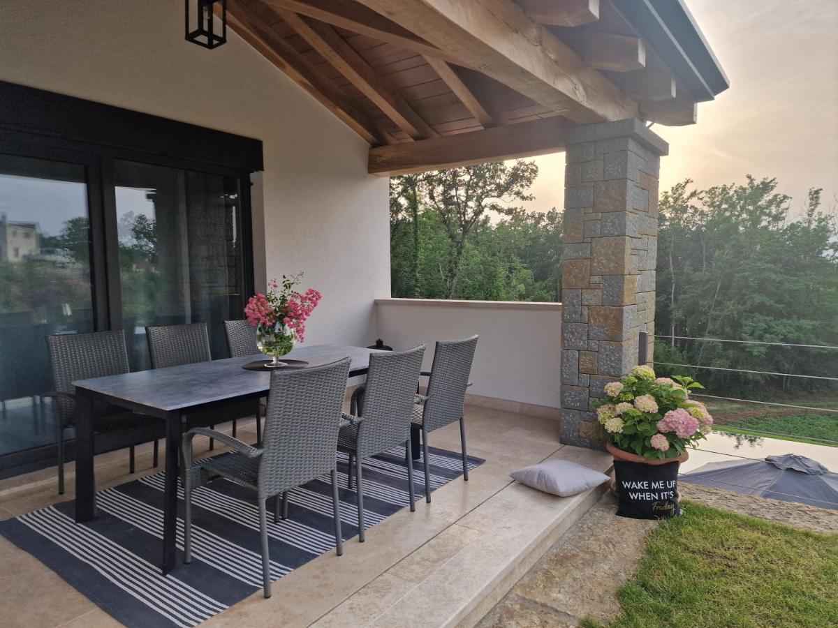מוטובון Rokvilla מראה חיצוני תמונה